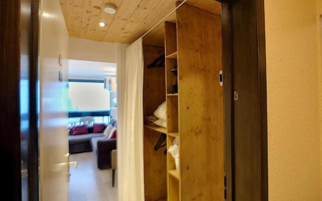 Appartement Les Menuires, 1 pièce, 2 personnes - FR-1-178-337