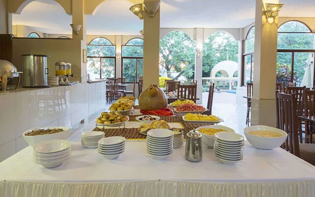 Victoria Falls Rainbow Hotel
