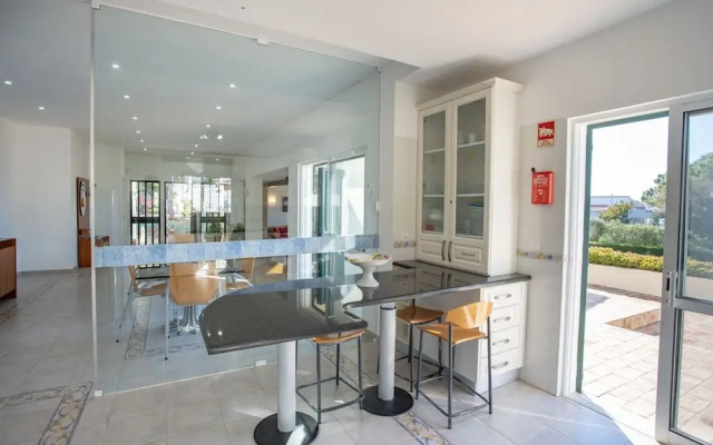 7 Club Atl Ntico Fabulous Five Bedroom Villa WI