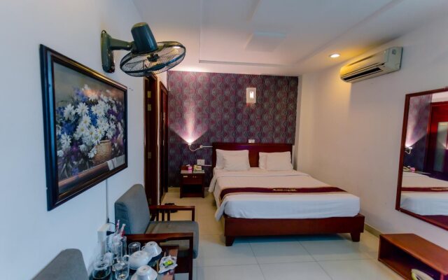 A25 Hotel 14 Luong Huu Khanh