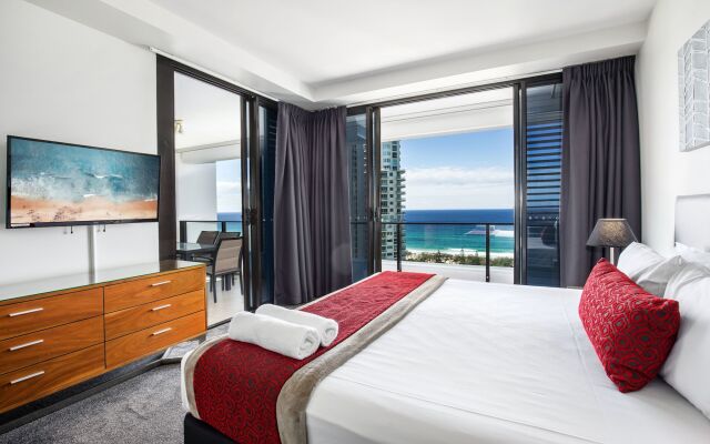 Ultra Broadbeach
