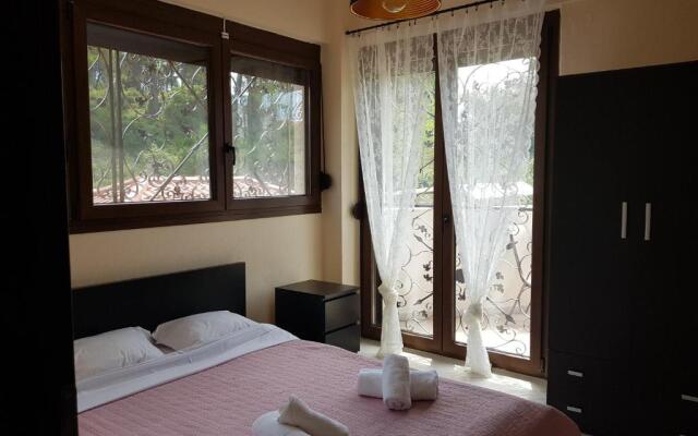 Elani Apartments (Lofos Elanis)