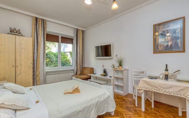 Studio Apartment Magnolia Zagreb