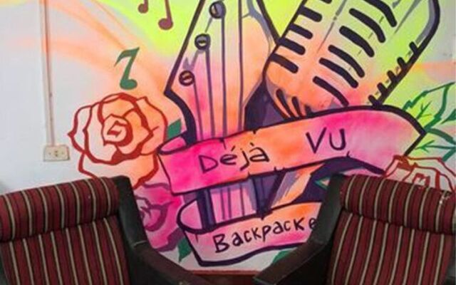 Déjà Vu Backpackers
