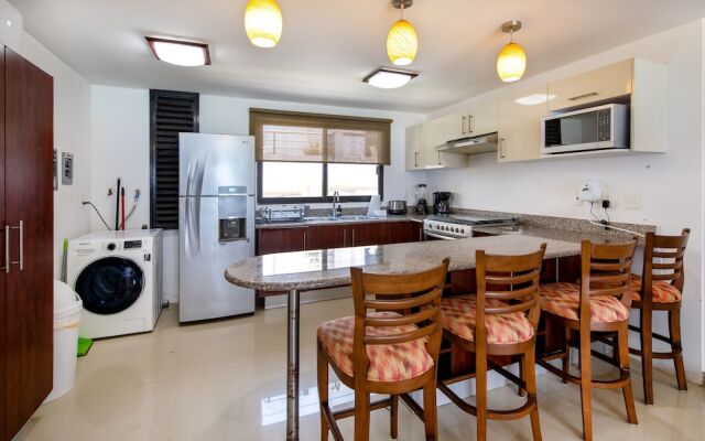 Family vacations apartment ocean view