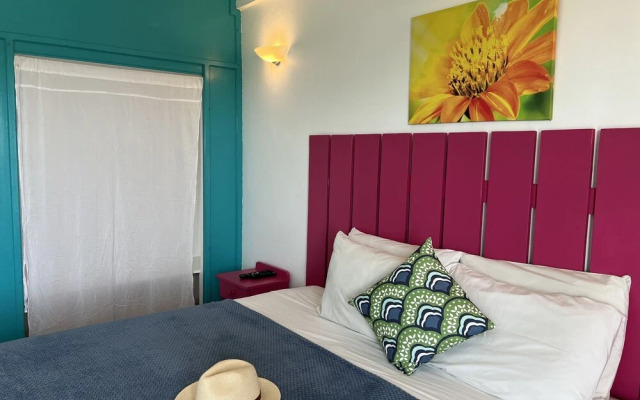 Seabreeze Hotel