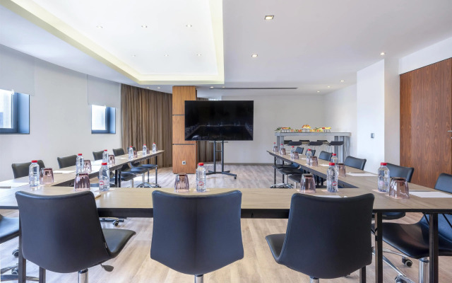 Hotel Barcelona Condal Mar Affiliated by Meliá