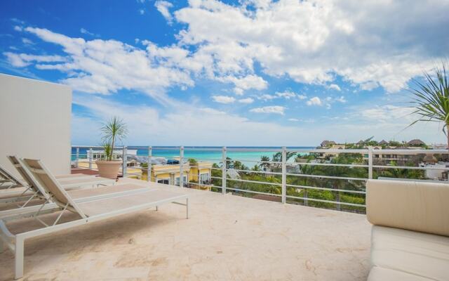 Abrazo Del Mar 3 Bedroom Condo