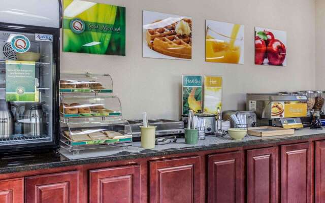 Quality Inn & Suites Stockbridge Atlanta South I-75