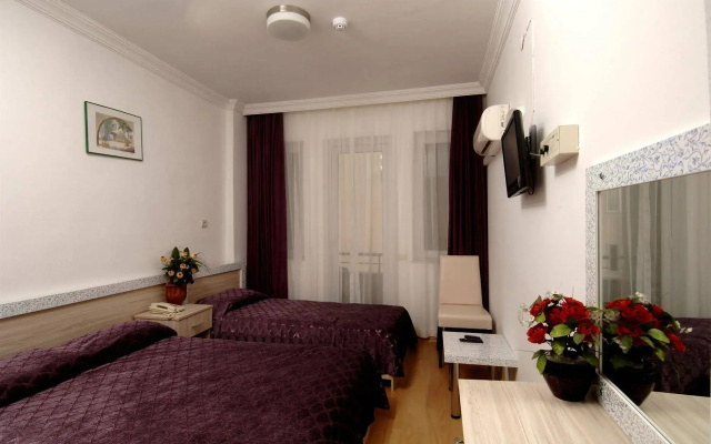 Lara Diamond Hotel