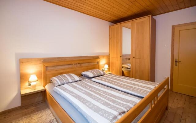 Apartments Alp
