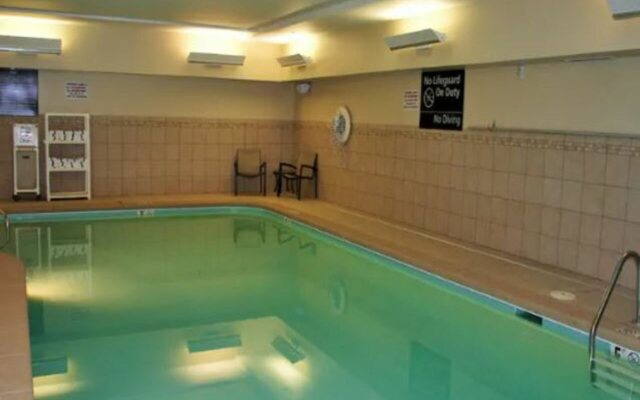 Hampton Inn & Suites Cincinnati/Uptown-University Area
