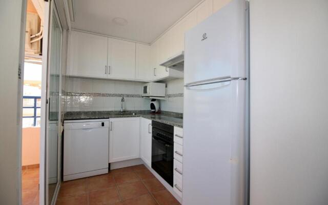 Apartamento con piscina y vistas al mar Aguamarina 36