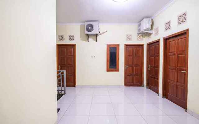 SPOT ON 2881 Nabila Residence