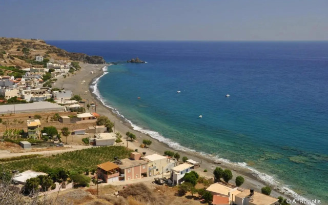 Eirini Apts On the beach