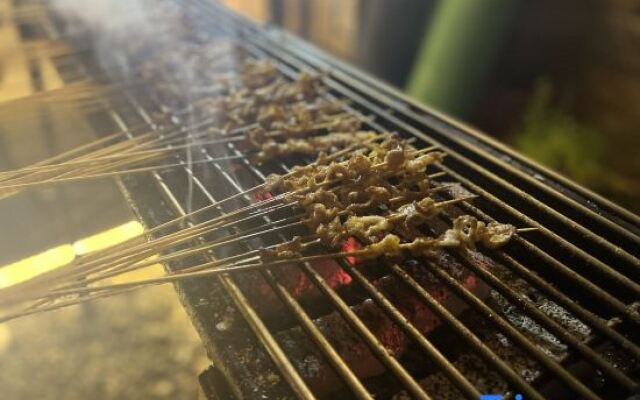 Yizhaiyisheng Guesthouse