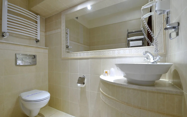 Hotel Diament Arsenal Palace Katowice/Chorzów