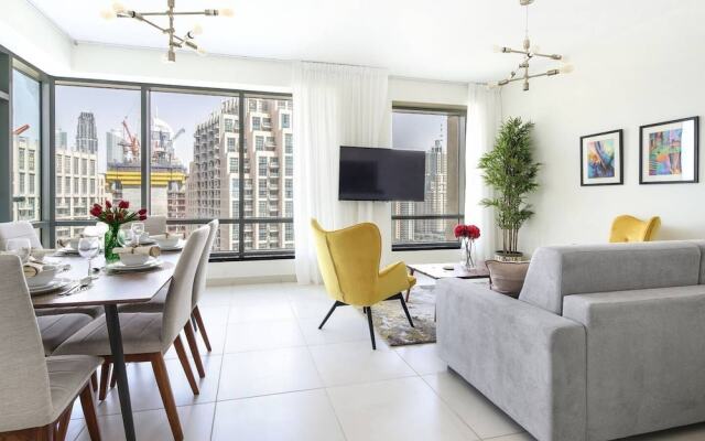 Phenomenal Burj Khalifa Views in This Lovely 2br!