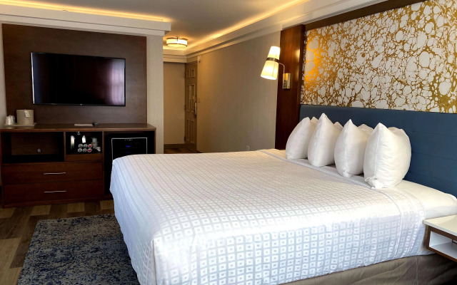 The Westfield Inn, BW Signature Collection