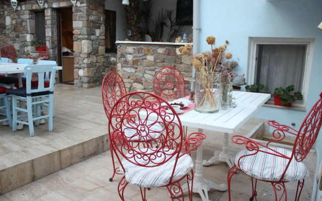 Akarsu Kalyopi Otel
