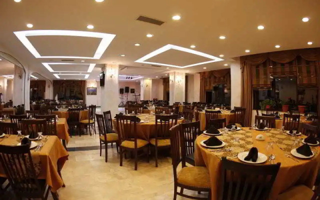 Matiat Hotel