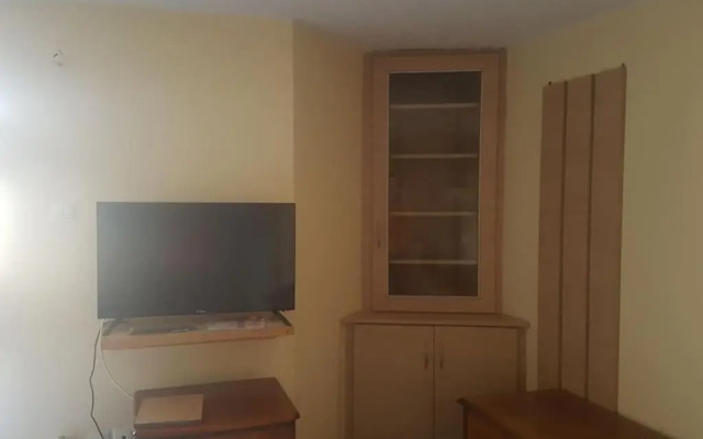 Rena's House