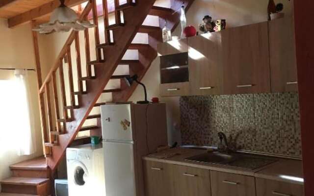 2 Floors House in Sinarades Near Beach