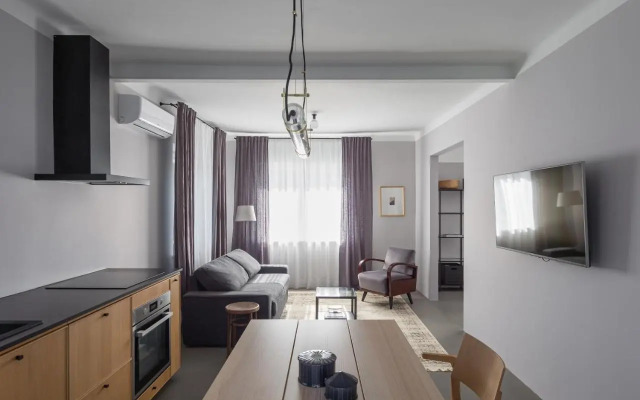 Minimalist. Apartment & Studio