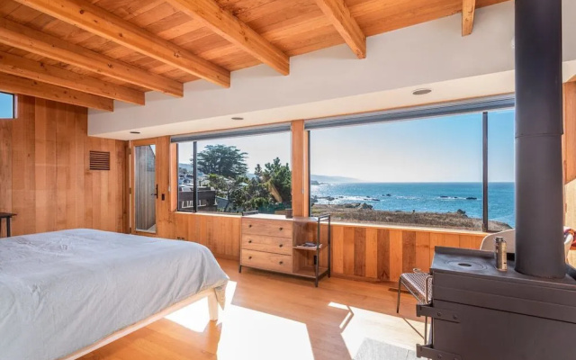 The Bluff House