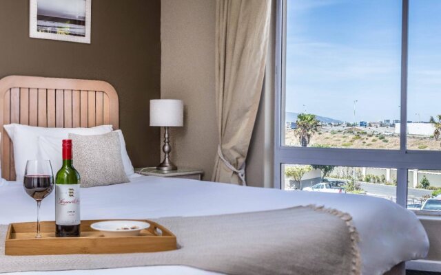 Leisure Bay Luxury Suites