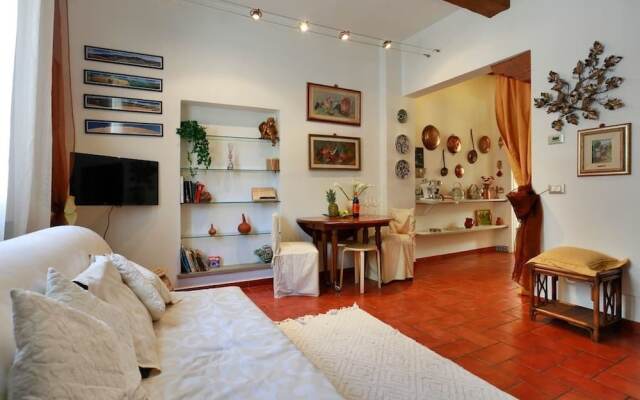 Senese 25A - Keys Of Italy