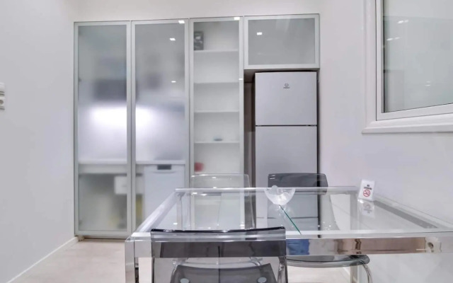 Ermou Fashion Suites #107 @ Plaka - Monastiraki