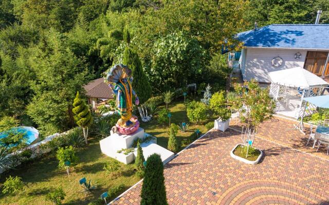 Retreat-centre Narayana