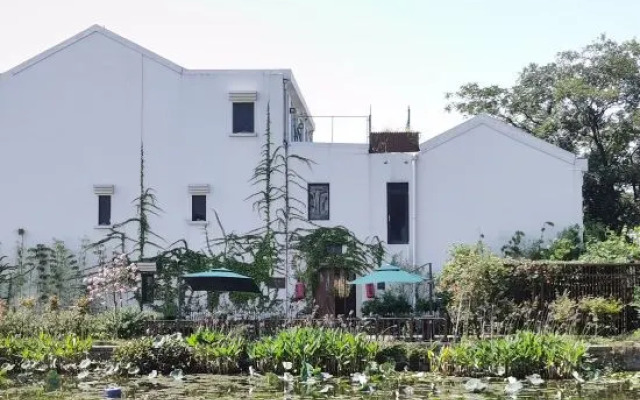 Ji Jian Resorts