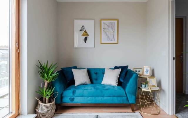 Newly Refurbished 1 Bed, With Balcony, Elephant & Castle/kennington