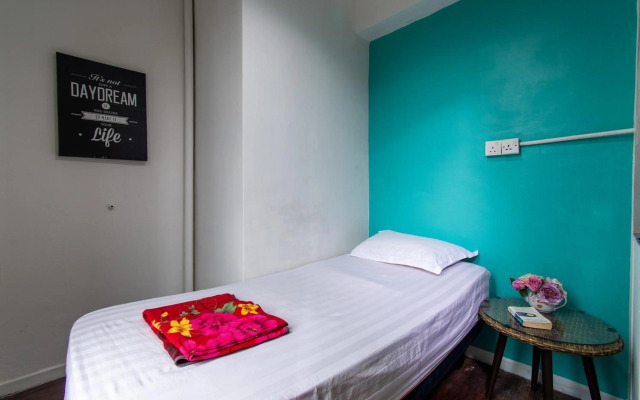 The Travel Hub Guesthouse