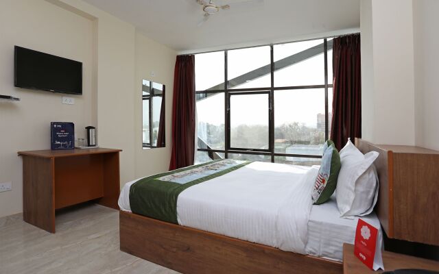 Hotel Bluebell by OYO Rooms