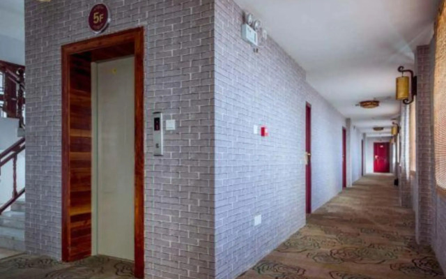 Huashanke Ruimingyuan Inn (Huashan North Station)