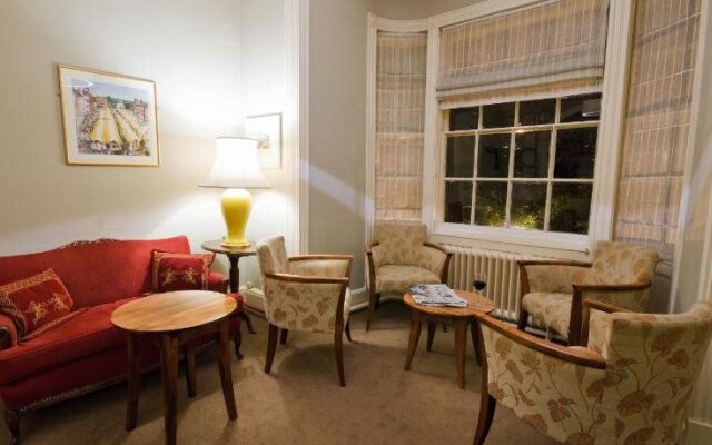 Peak Weavers Rooms & Restaurant