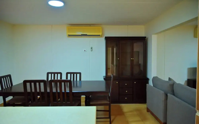 Al Meem M&M Compound