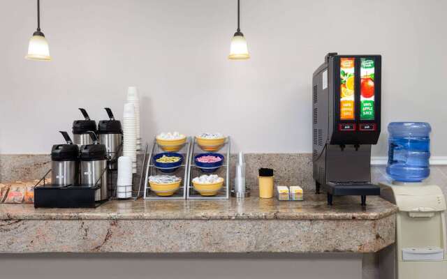 Days Inn by Wyndham Melbourne