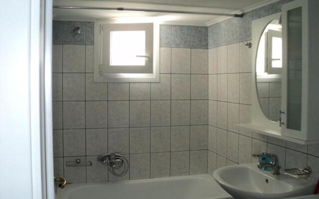 Serenada Apartment Nea Iraklitsa