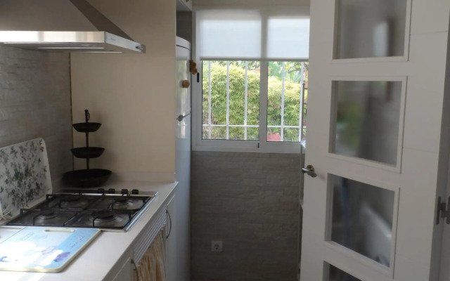 Casa con jardín frente Playa de Burriana