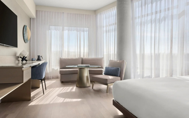 TETRA Hotel,  Autograph Collection