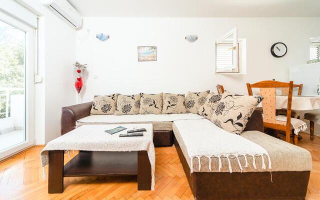 Apartment Matea