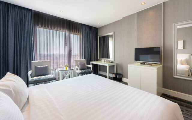 Grand Richmond Stylish Convention Hotel