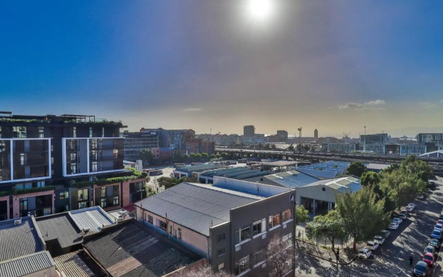 Rockwell 613 by CTHA, Cape Town