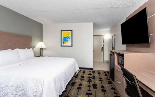 Baymont by Wyndham Terre Haute