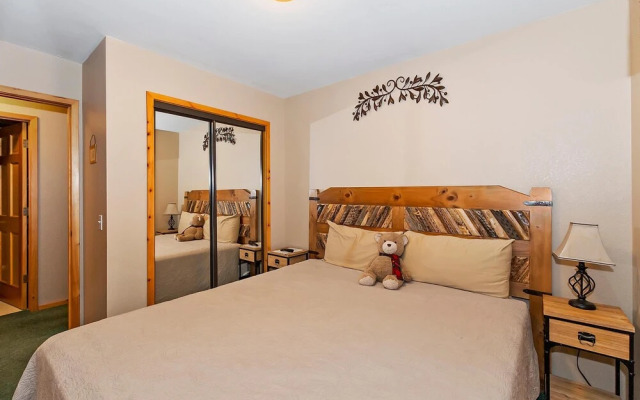 085 - Bear Paw Chalet