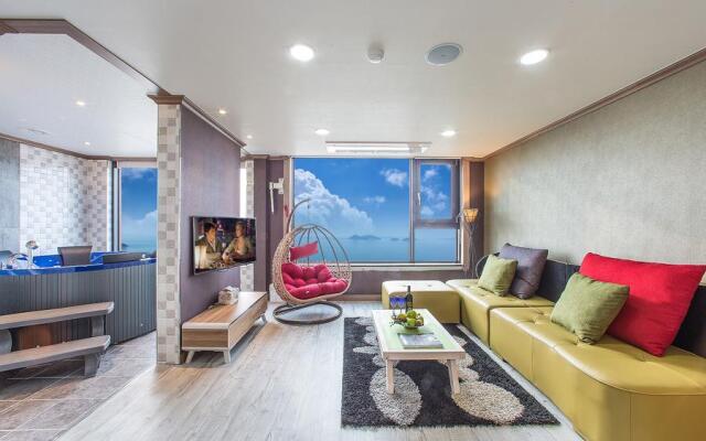 Buan Solrayview Pension